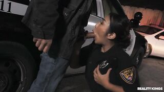 سكس صيني - الشرطية الصينية المنحرفه نار
