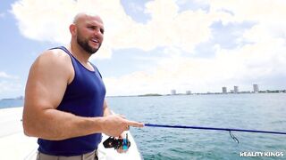 سكس في عرض البحر - سكس مترجم عربي