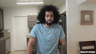 xlxxx مدى شهوتها الجنسية ومدى تكرار ممارستها للاستمناء