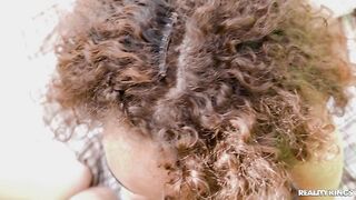 سكس اجنبي - بنات تتناك في رحلة